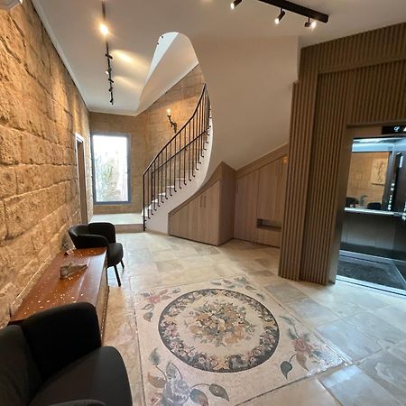 Le Voyageur By The Sea - Furnished Rooms Larnaca Exteriér fotografie