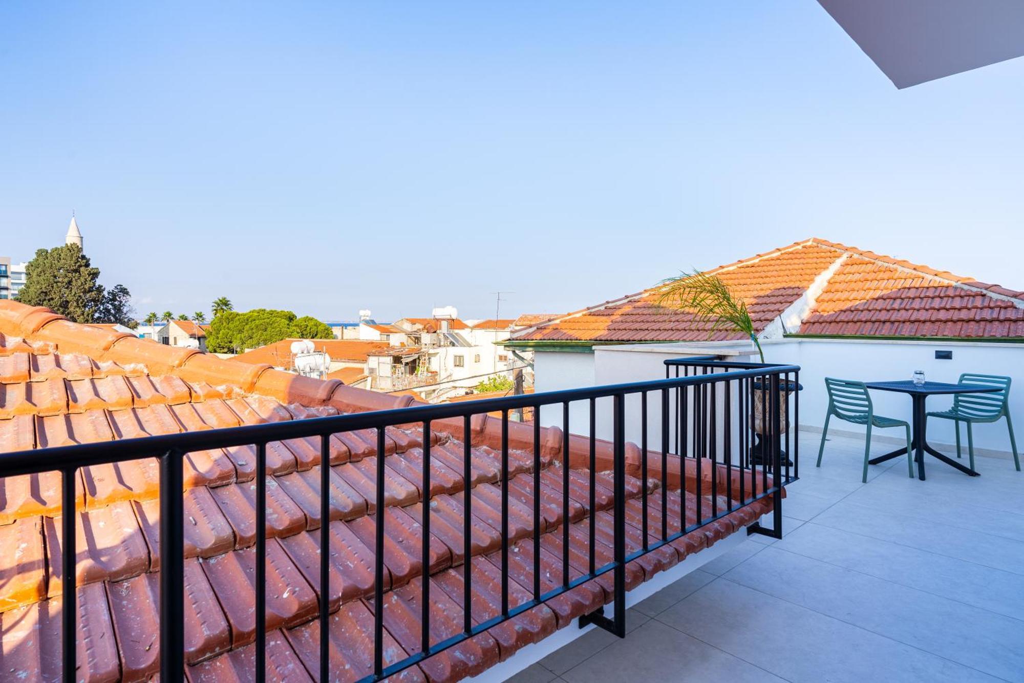 Le Voyageur By The Sea - Furnished Rooms Larnaca Exteriér fotografie